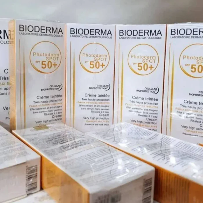 کرم ضدآفتاب بیودرما فتودرم اسپات بدون رنگ SPF50 - تصویر 2